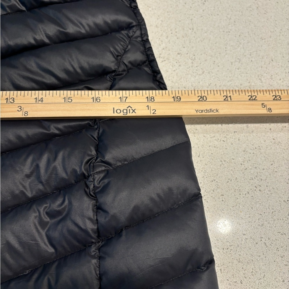 Calvin Klein Puffer Vest With Ribbed Back, Size 2X - Picture 6 of 9